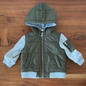 Tucker + Tate baby hooded jacket green quilted nylon coat grey sleeve lined 6 mo